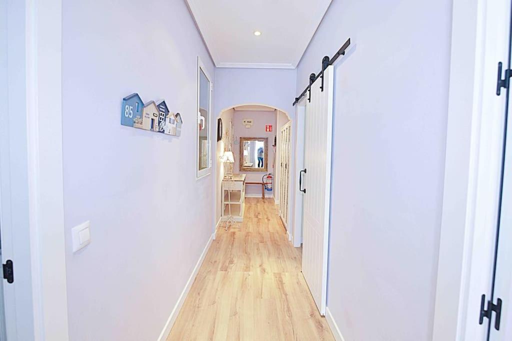 Apartamento Con Encanto "Las Raices" 桑坦德 外观 照片