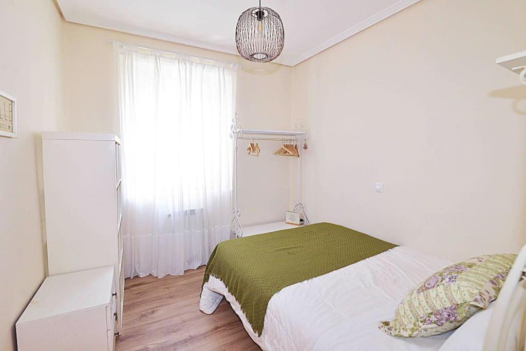 Apartamento Con Encanto "Las Raices" 桑坦德 外观 照片