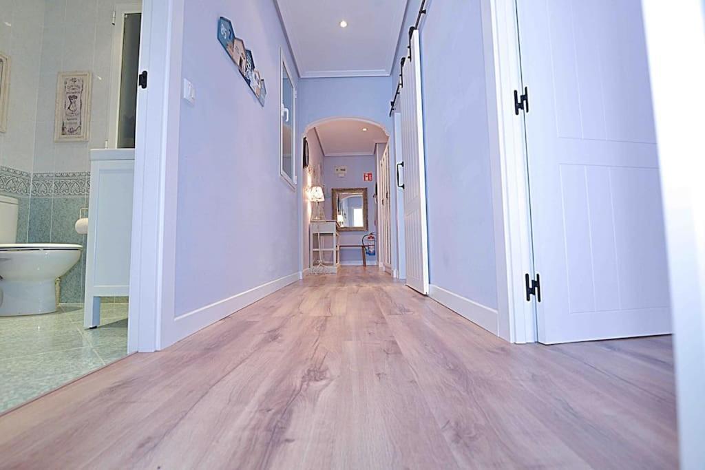 Apartamento Con Encanto "Las Raices" 桑坦德 外观 照片